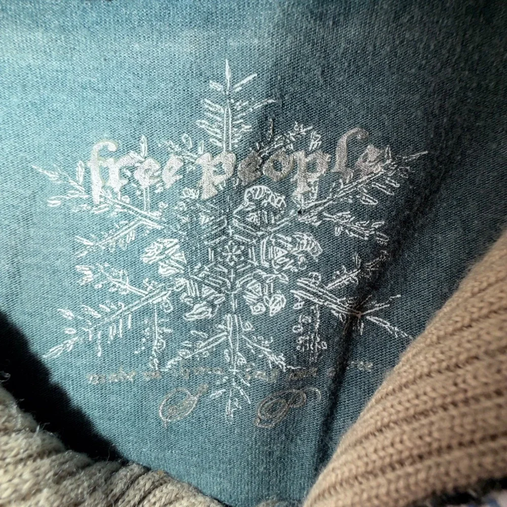Free People Teal Blue Mixed Media Thermal Knit Top Boho Rose Button Womens Small
